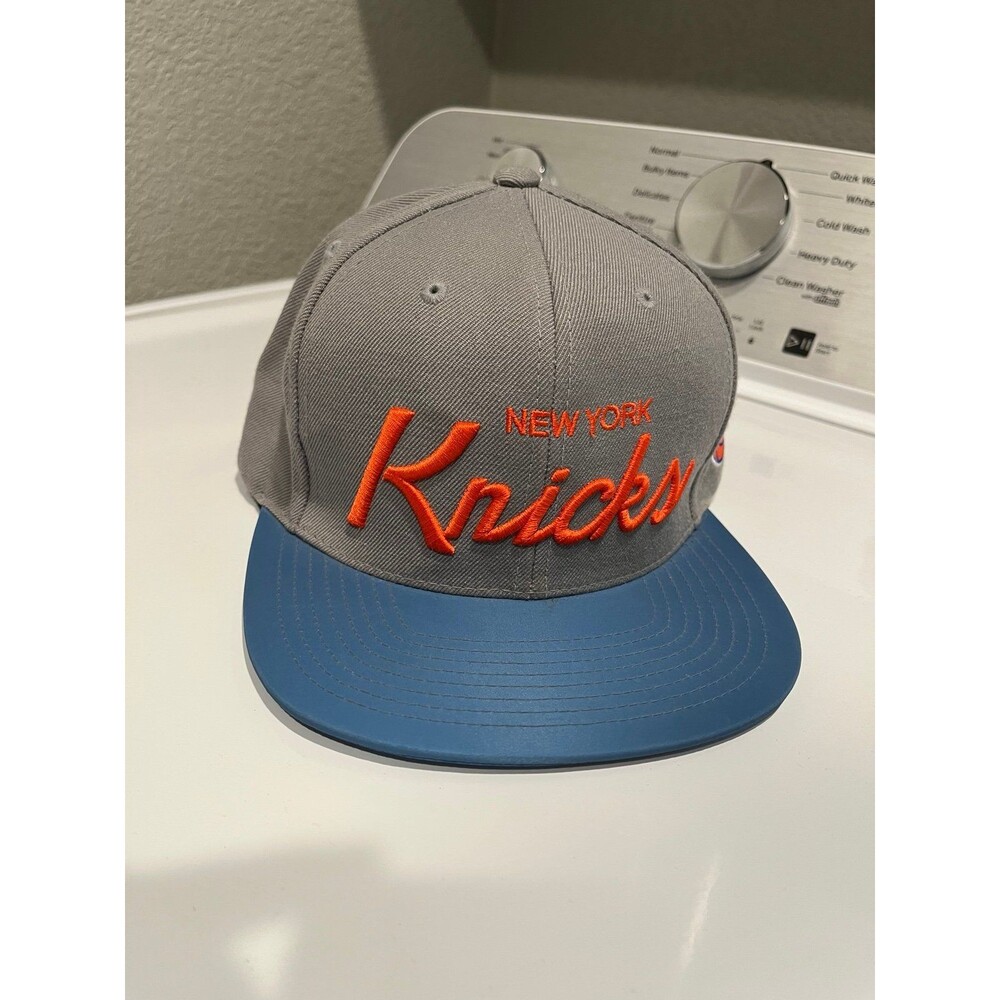 Mitchell & Ness New York Knicks Hardwood Classics Snapback Hat